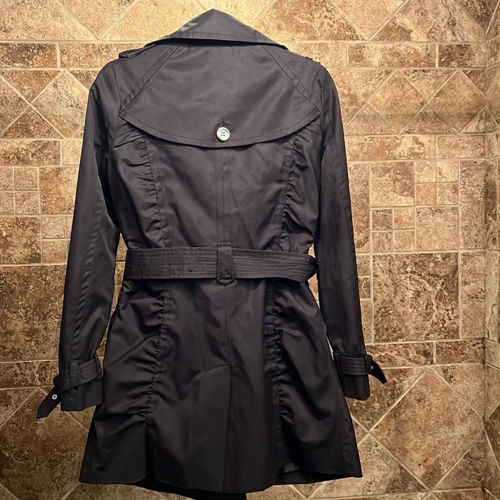 Express Coat - Picture 7 of 9